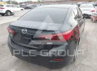 2017 Mazda 3 фото