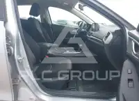 2017 Mazda 3 photo