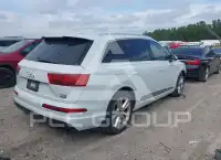 2017 Audi Q7 photo