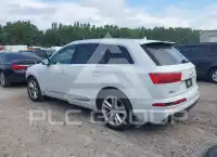 2017 Audi Q7 photo