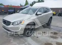2017 Volvo XC60 фото