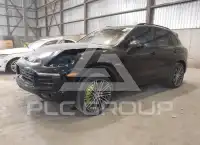 2017 Porsche Cayenne фото
