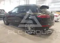 2017 Porsche Cayenne фото