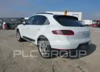 2017 Porsche MACAN photo