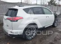 2017 Toyota RAV4 фото