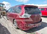 2017 Toyota SIENNA фото
