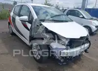 2017 Toyota YARIS фото