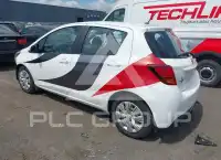 2017 Toyota YARIS фото