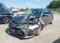 2017 Toyota COROLLA фото