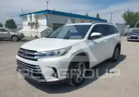 2017 Toyota Highlander фото