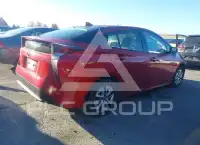 2017 Toyota PRIUS фото