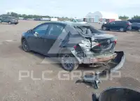 2017 Toyota COROLLA фото