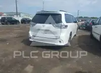 2017 Toyota SIENNA фото