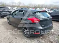 2017 Ford FOCUS фото