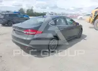 2017 Ford FUSION photo