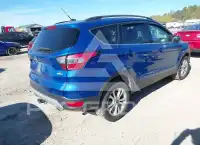 2017 Ford ESCAPE photo