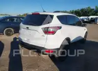 2017 Ford ESCAPE photo