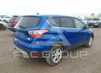 2017 Ford ESCAPE photo
