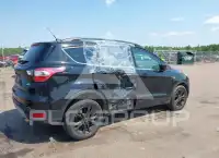 2017 Ford ESCAPE photo