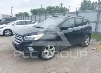 2017 Ford ESCAPE photo
