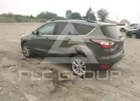 2017 Ford ESCAPE photo