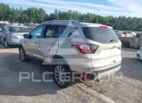 2017 Ford ESCAPE photo