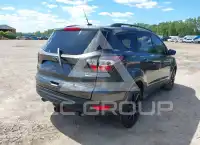 2017 Ford ESCAPE photo