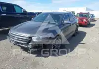 2017 Ford TAURUS photo
