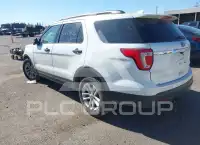 2017 Ford EXPLORER photo