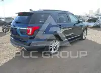 2017 Ford EXPLORER photo