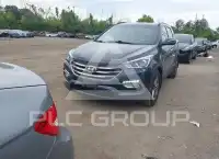 2017 Hyundai Santa FE photo