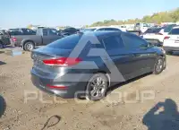 2017 Hyundai Elantra photo