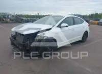2017 Hyundai Elantra photo