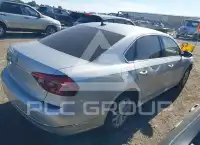 2017 Volkswagen PASSAT фото