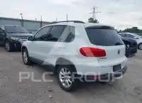 2017 Volkswagen Tiguan фото