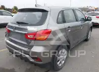 2018 Mitsubishi RVR photo