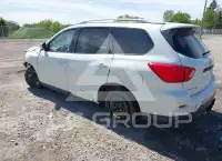 2018 Nissan PATHFINDER photo
