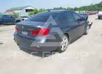 2018 BMW 330 фото