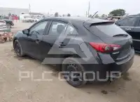 2018 Mazda 3 фото