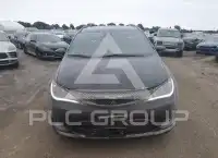 2018 Chrysler PACIFICA photo