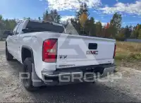 2018 GMC Sierra photo