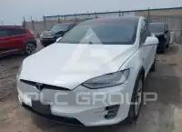 2018 Tesla Model X фото
