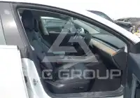 2018 Tesla Model 3 фото