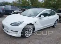 2018 Tesla Model 3 photo