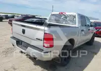 2018 RAM 1500 photo