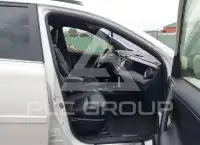 2018 Toyota RAV4 photo