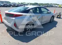 2018 Toyota PRIUS photo