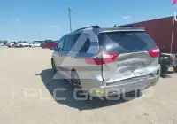 2018 Toyota SIENNA фото