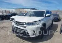 2018 Toyota Highlander фото