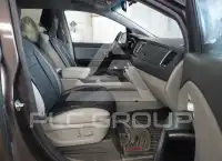 2018 KIA Sedona photo